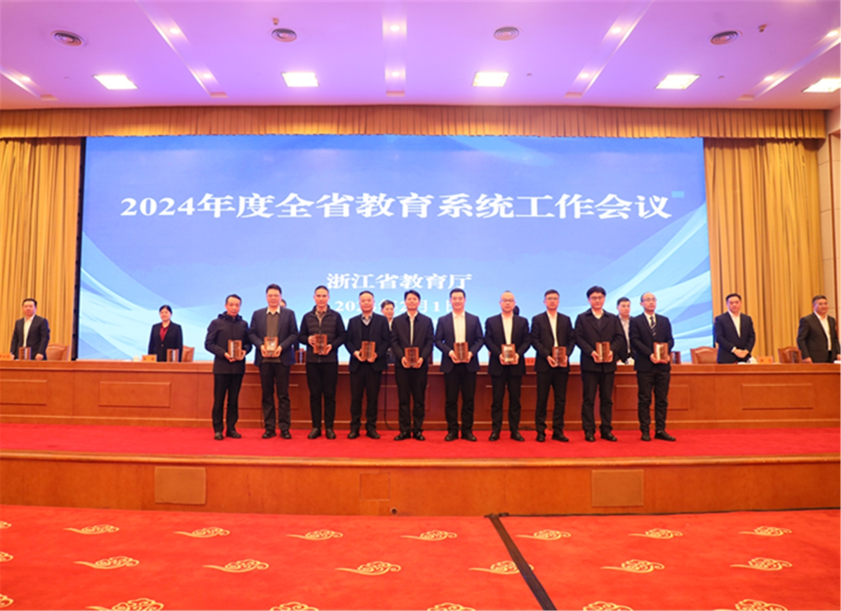 正文3.jpg 正文3.jpg